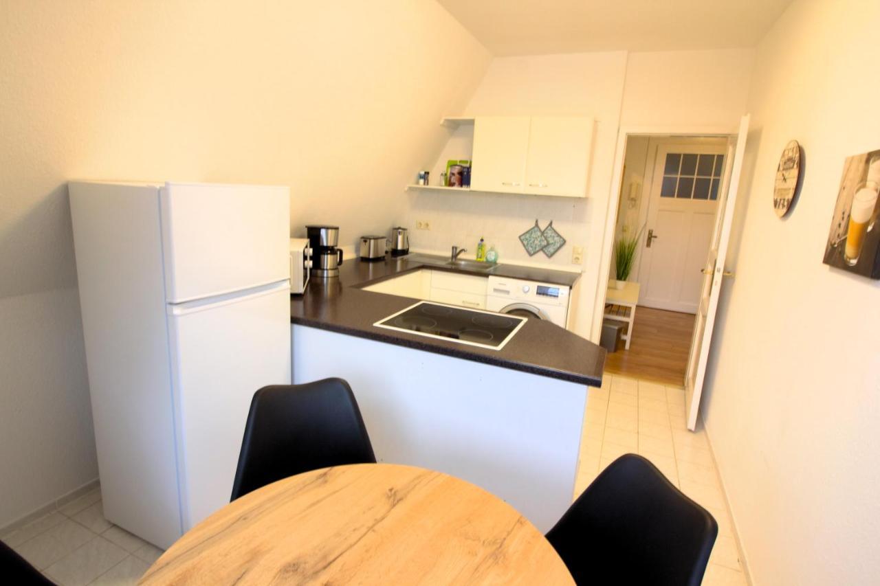 Ara Monteurzimmer Ferienwohnung Zentrumsnah Kesselsdorferstr เดรสเดน ภายนอก รูปภาพ