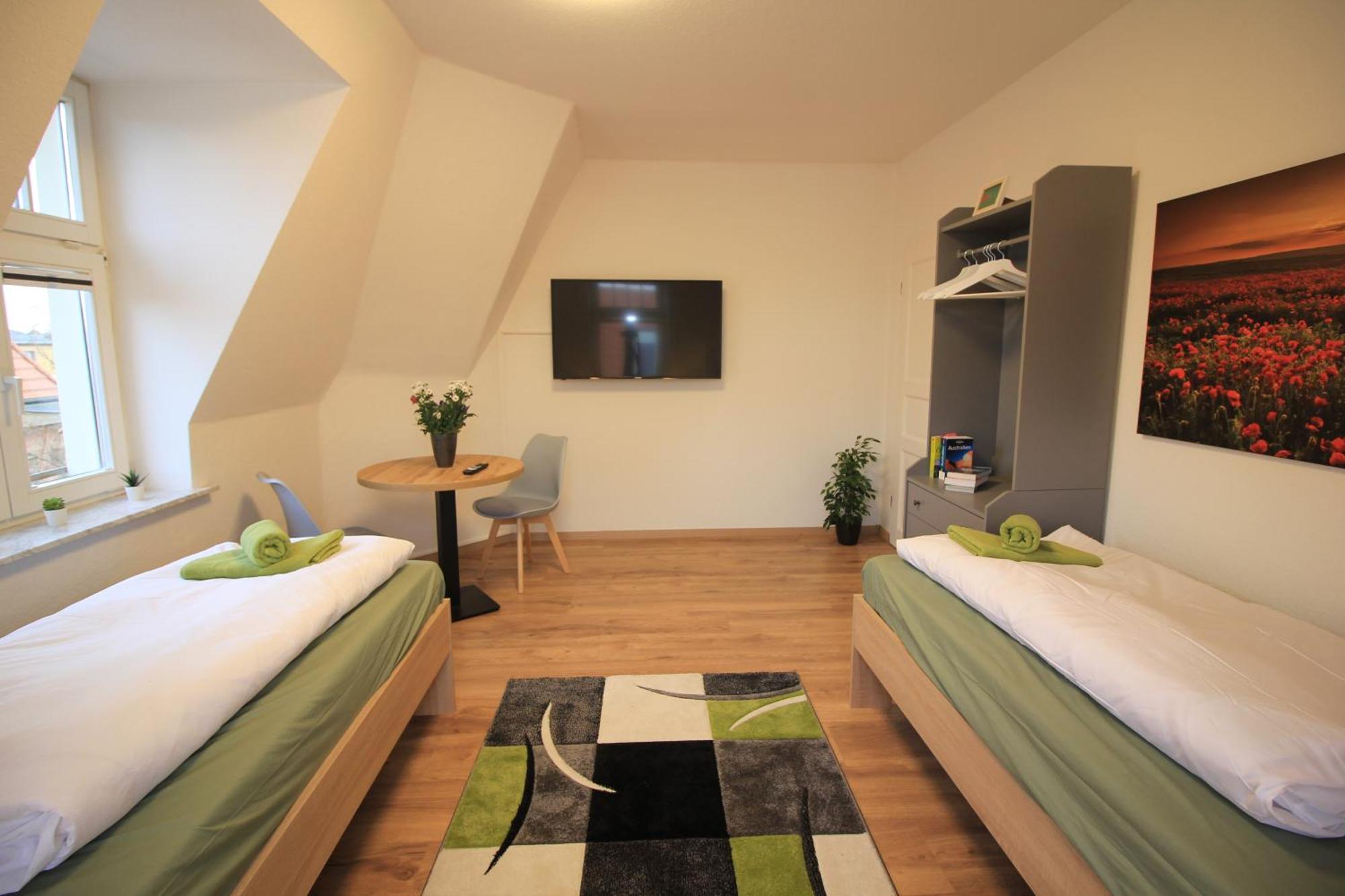 Ara Monteurzimmer Ferienwohnung Zentrumsnah Kesselsdorferstr เดรสเดน ภายนอก รูปภาพ